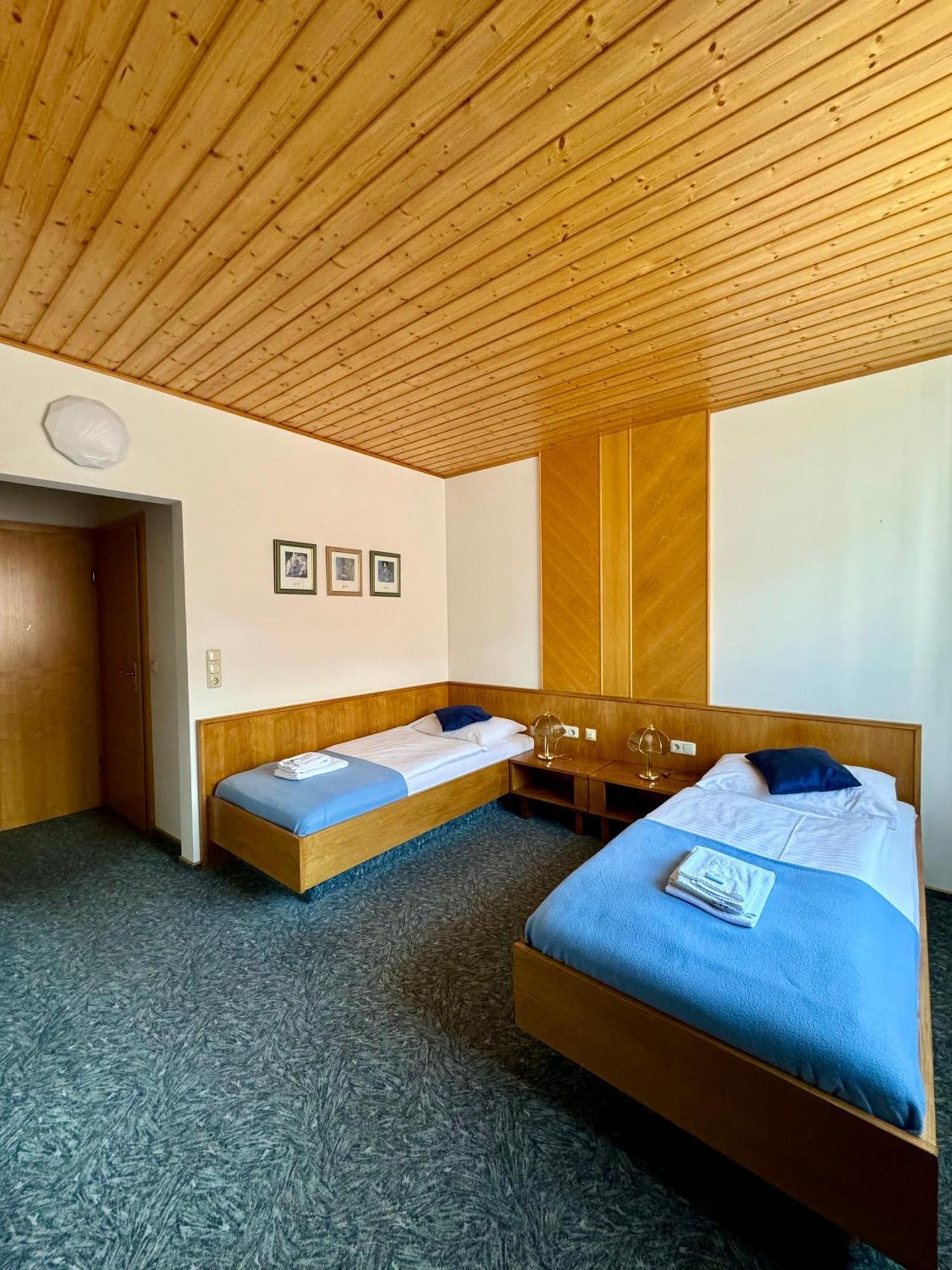 Hotel Die Traube Admont Dış mekan fotoğraf